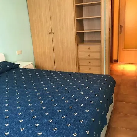 Agradable Apartamento A 100M Del Mar Apartment *